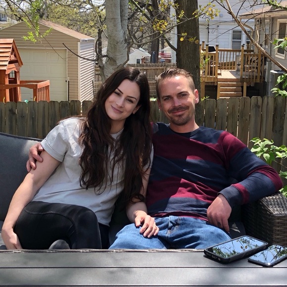 Sarah - Picture 1 of 5